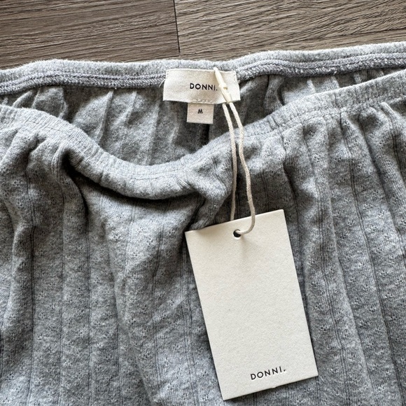 NWT DONNI. The Pointelle Simple Crop Pant - Picture 5 of 5